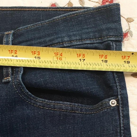 Levi's Women's 18 W 721 High Rise Skinny Jeans - Dark Blue - Picture 10 of 14